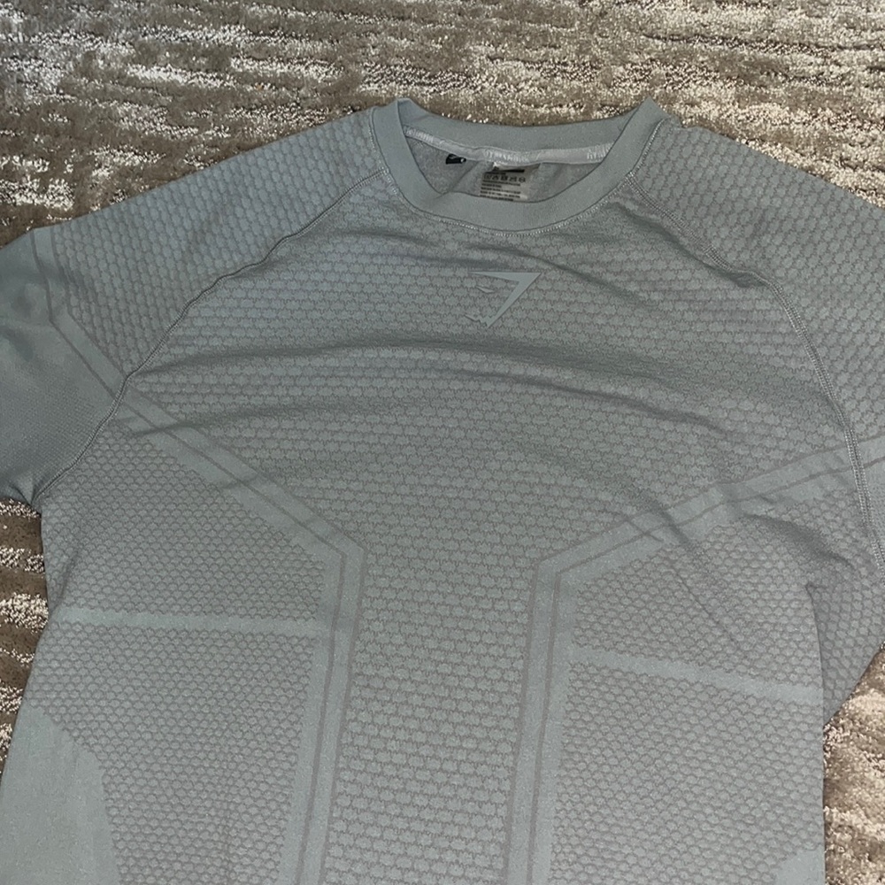 Gymshark onyx shirt